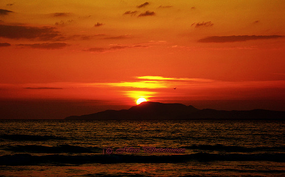 Crimson Sea Set (Bundoran)