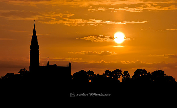 Cathedral Sunset II (Monaghan)